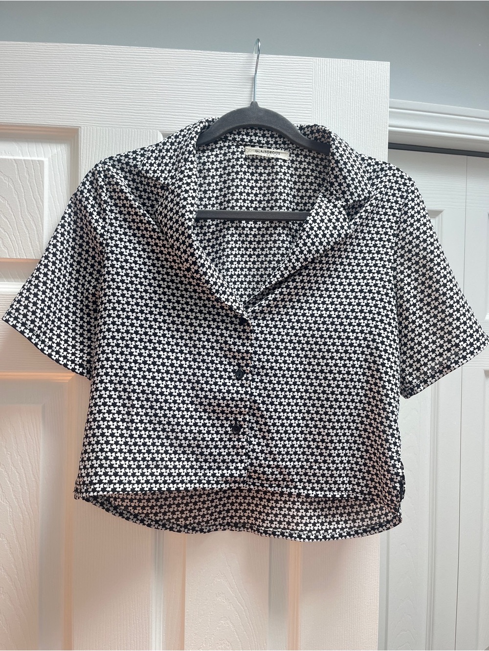 Floral Women's Tee Shirt Size 4 Black White Boxy Top Geometric Summer